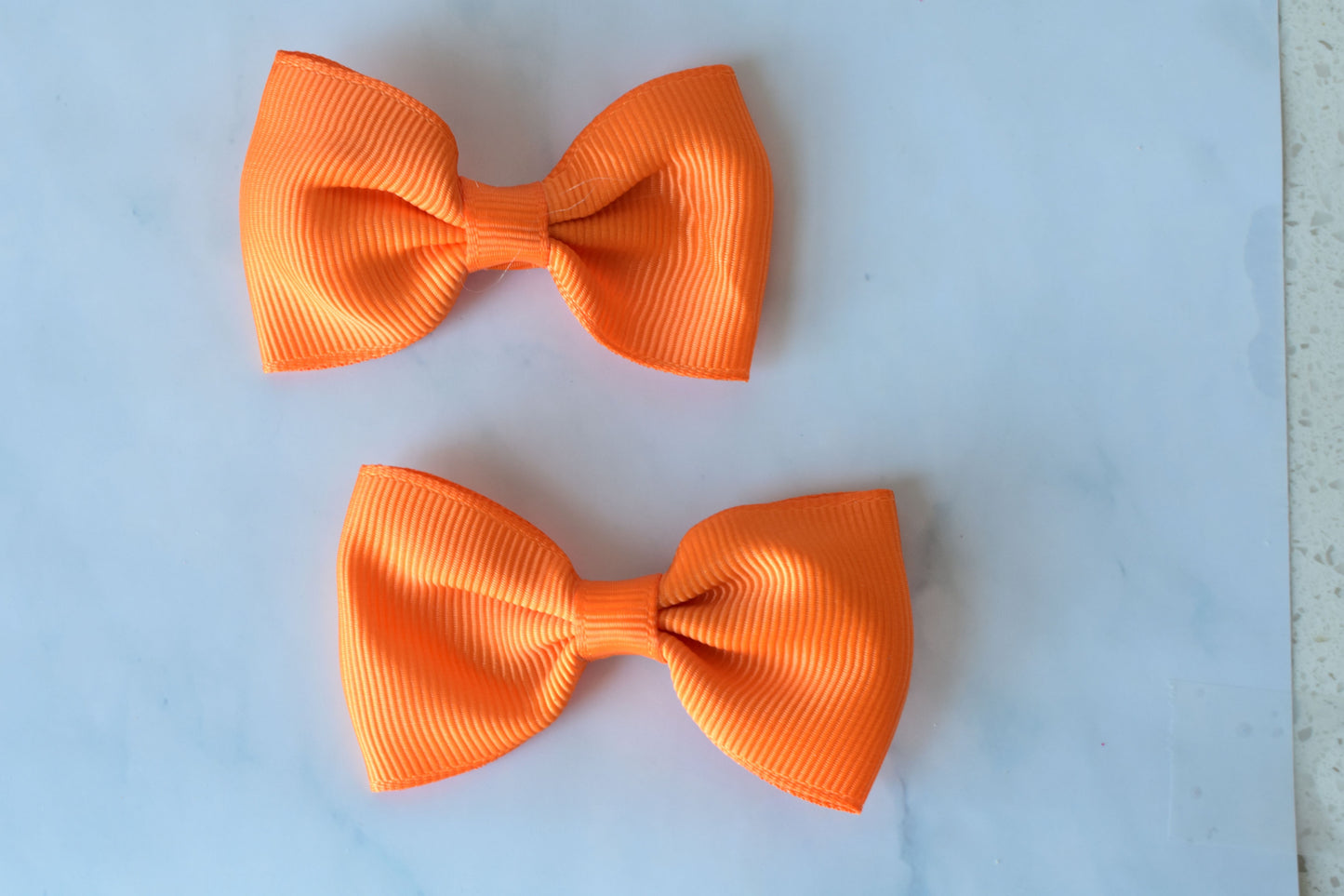 Solid Hair Bows (Single Loop)